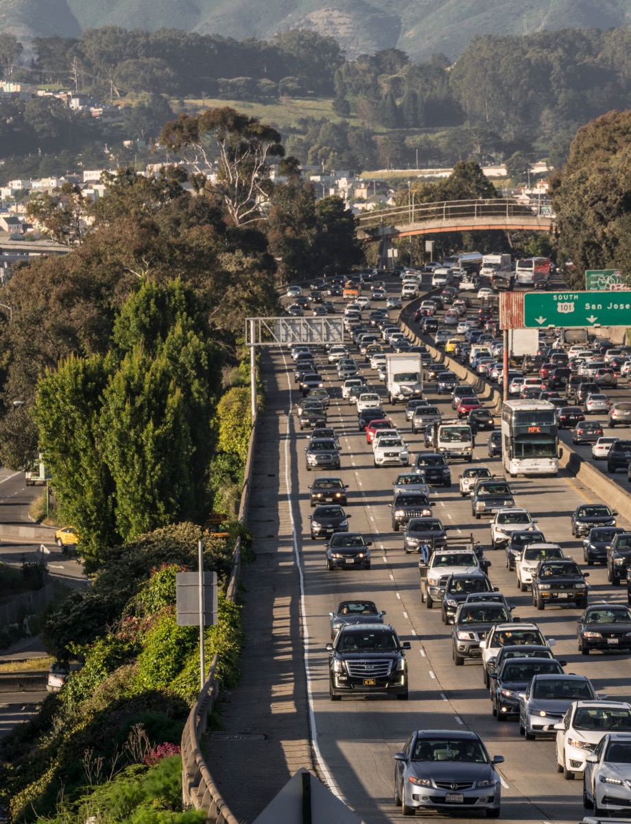 Heavy traffic on the highway